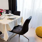 Little Beauty * 트로기르