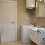 아파트 Little Beauty *