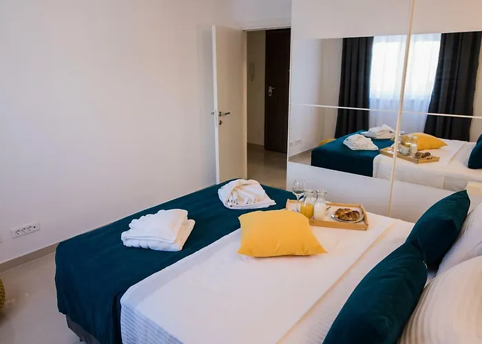 Little Beauty شقة